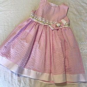 Rare Editions pink seersucker dress with open back